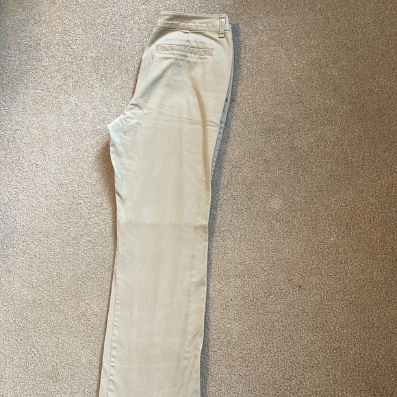 Old Navy Khaki pants - Picture 7 of 8